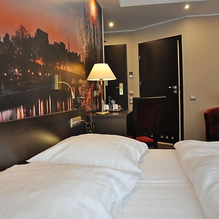 Hotel Atrium Nowy Tomysl Ngoại thất bức ảnh